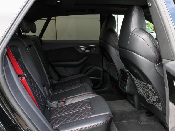 Audi SQ8 I (4M) с пробегом 2022 года, цена 9 998 000 рублей, 59694 км, внедорожник, Автокод Объявления