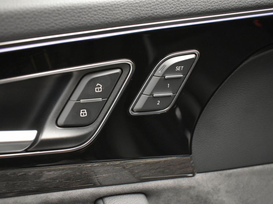 Audi Q7 II (4M) Москва  - изображение 16