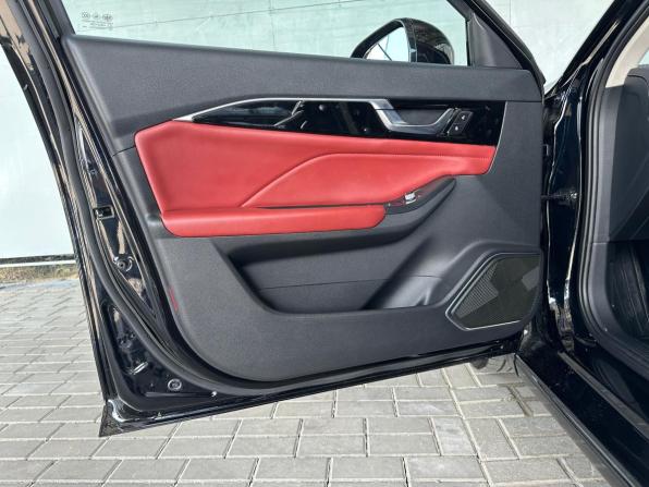 FAW Bestune B70 I с пробегом 2023 года, цена 1 546 000 рублей, 24807 км, лифтбек, Автокод Объявления