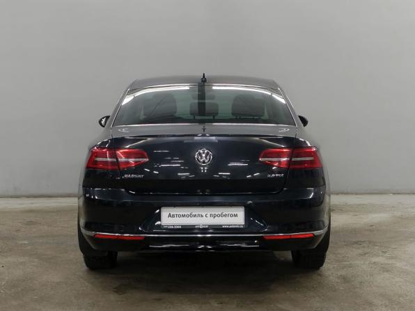 Volkswagen Passat B8 с пробегом 2017 года, цена 1 848 000 рублей, 160438 км, седан, Автокод Объявления