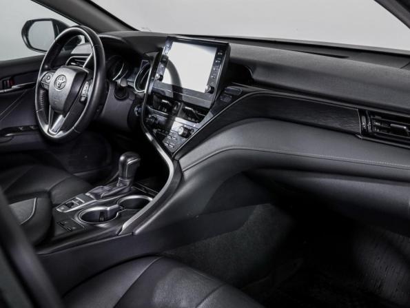 Toyota Camry VIII (XV70) Рестайлинг с пробегом 2021 года, цена 2 871 000 рублей, 160000 км, седан, Автокод Объявления