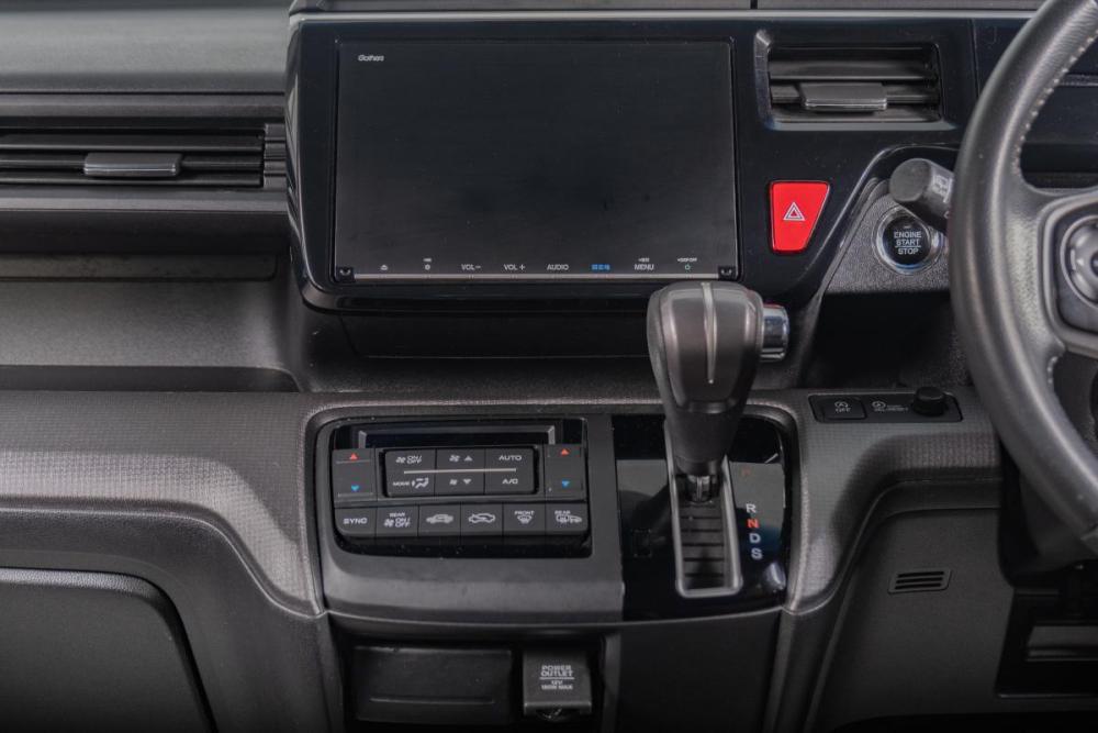 Honda Stepwgn V Рестайлинг Томск  - изображение 15
