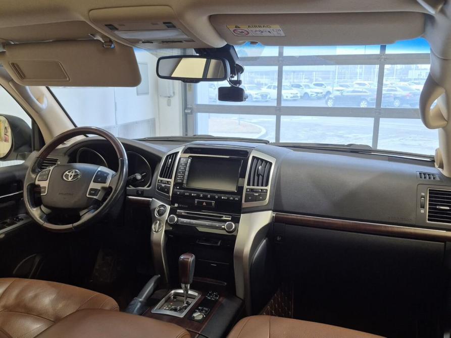 Toyota Land Cruiser 200 Series Рестайлинг 1 Екатеринбург  - изображение 6