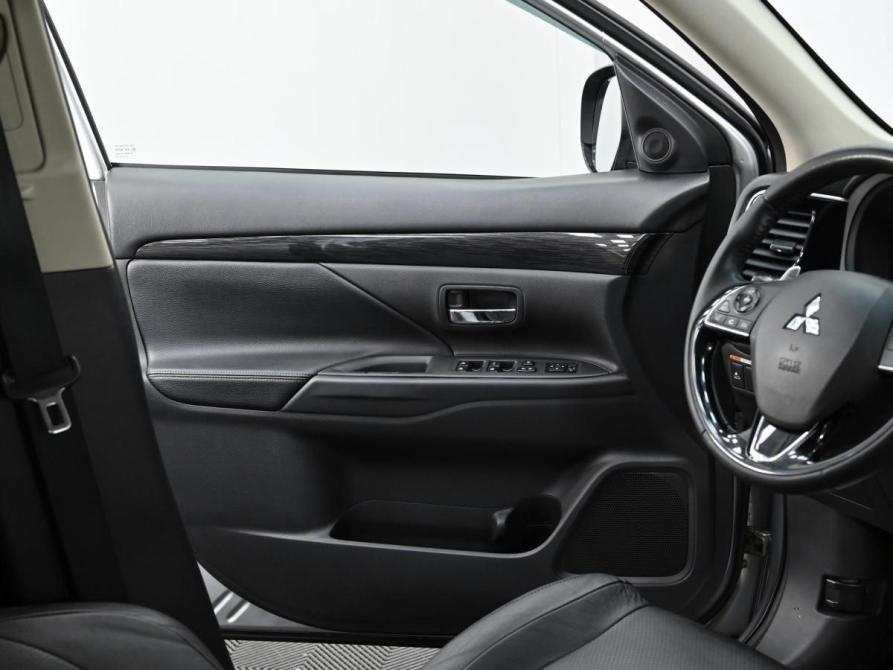 Mitsubishi Outlander III Рестайлинг 2 Москва  - изображение 12