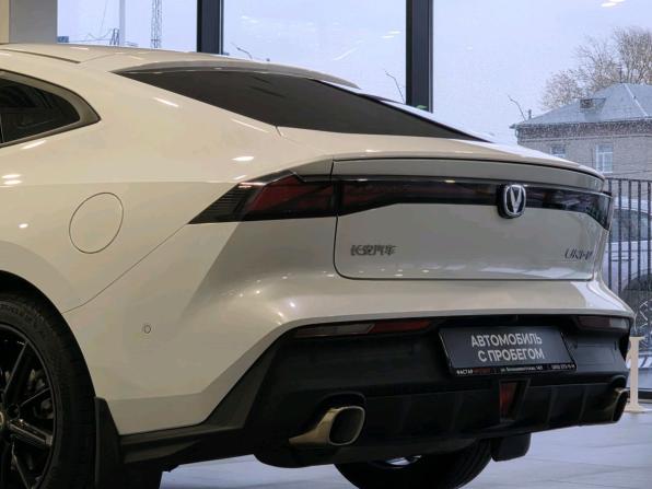 Changan UNI-V I с пробегом 2023 года, цена 2 112 000 рублей, 55901 км, лифтбек, Автокод Объявления