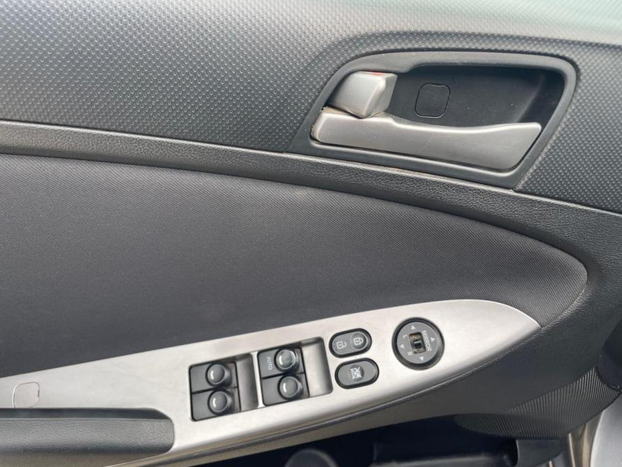 Hyundai Solaris I Рестайлинг Череповец  - изображение 13
