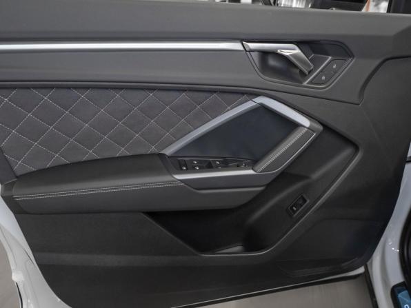 Audi Q3 II (F3) с пробегом 2025 года, цена 5 000 000 рублей, 20 км, внедорожник, Автокод Объявления