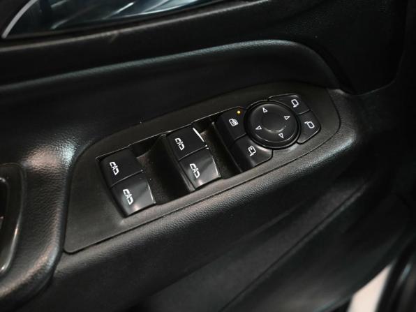 Chevrolet Equinox III с пробегом 2020 года, цена 1 990 000 рублей, 117048 км, внедорожник, Автокод Объявления