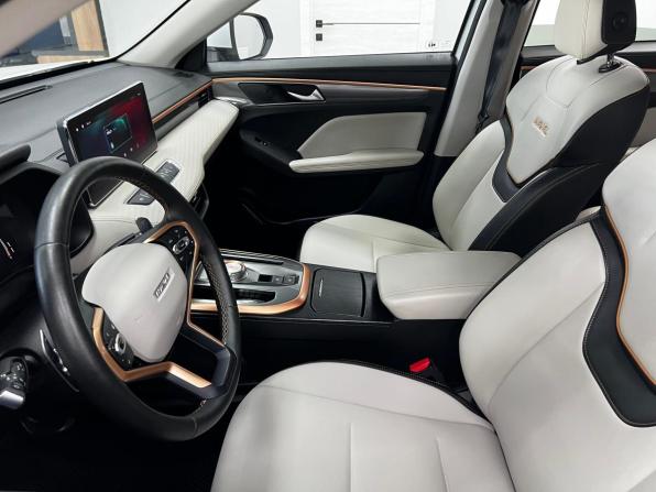 Haval Jolion I с пробегом 2022 года, цена 1 870 000 рублей, 50337 км, внедорожник, Автокод Объявления