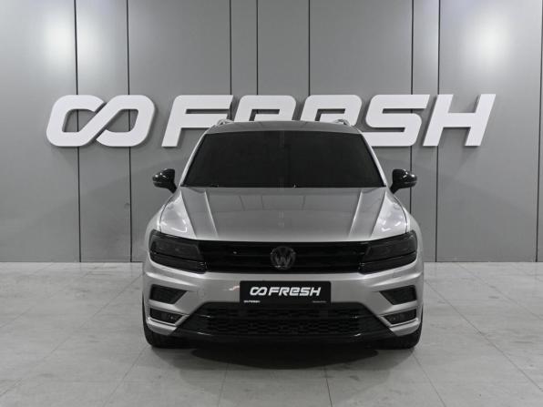 Volkswagen Tiguan II с пробегом 2018 года, цена 2 719 000 рублей, 189452 км, внедорожник, Автокод Объявления