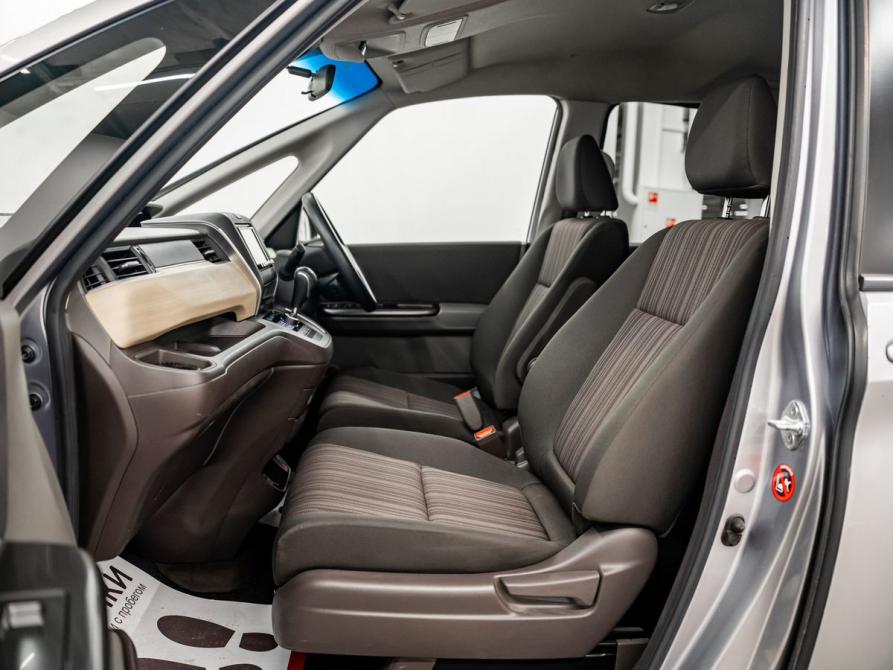 Honda Freed II Красноярск  - изображение 7
