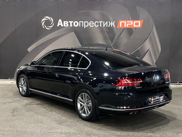 Volkswagen Passat B8 с пробегом 2017 года, цена 1 690 000 рублей, 191407 км, седан, Автокод Объявления