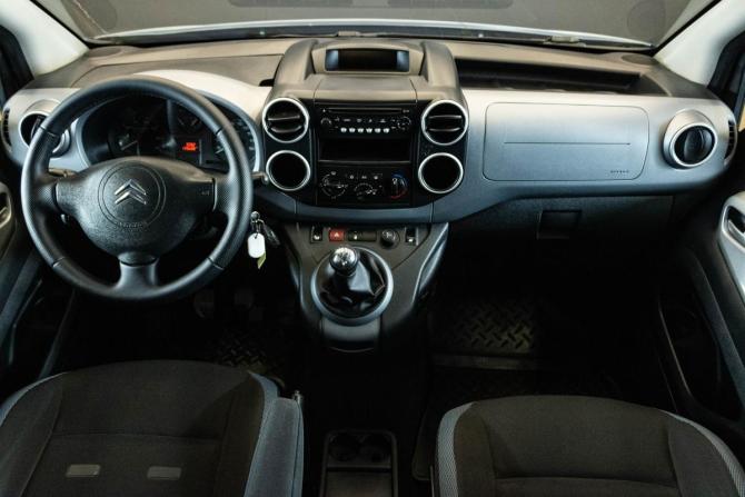 Citroen Berlingo II с пробегом 2011 года, цена 799 000 рублей, 139688 км, минивэн, Автокод Объявления