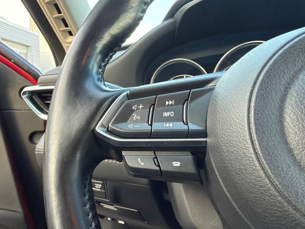Mazda 6 III (GJ) Рестайлинг 2 с пробегом 2021 года, цена 2 235 000 рублей, 111305 км, седан, Автокод Объявления