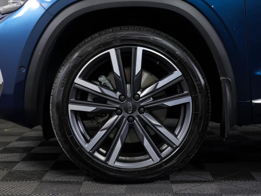 Geely Monjaro I Москва  - изображение 24