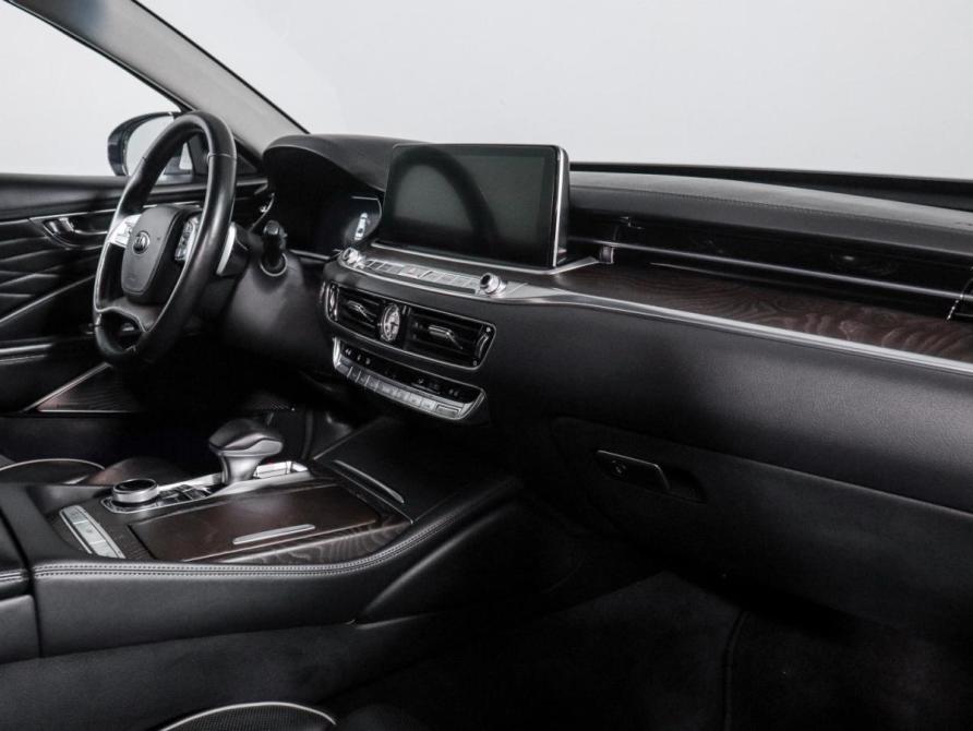 Kia K900 II Москва  - изображение 9