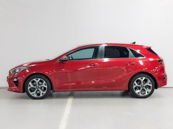 Kia Ceed III с пробегом 2019 года, цена 1 995 000 рублей, 29967 км, хэтчбек, Автокод Объявления