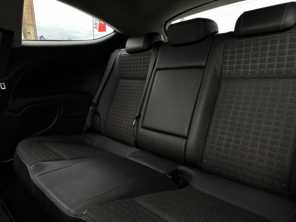 Opel Astra J Рестайлинг с пробегом 2013 года, цена 899 000 рублей, 94243 км, хэтчбек, Автокод Объявления