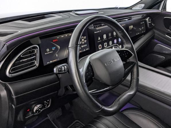 Exeed VX I Рестайлинг с пробегом 2023 года, цена 2 790 000 рублей, 92812 км, внедорожник, Автокод Объявления