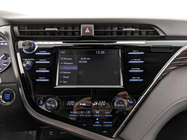 Toyota Camry VIII (XV70) с пробегом 2019 года, цена 2 745 000 рублей, 90795 км, седан, Автокод Объявления