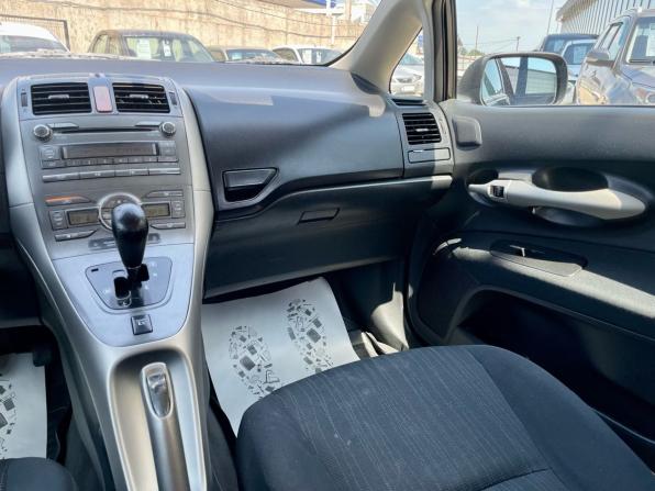 Toyota Auris I с пробегом 2007 года, цена 789 000 рублей, 268800 км, хэтчбек, Автокод Объявления