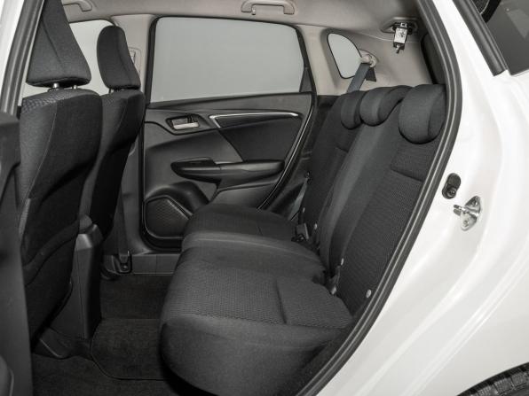 Honda Fit III Рестайлинг с пробегом 2018 года, цена 1 325 000 рублей, 46651 км, хэтчбек, Автокод Объявления