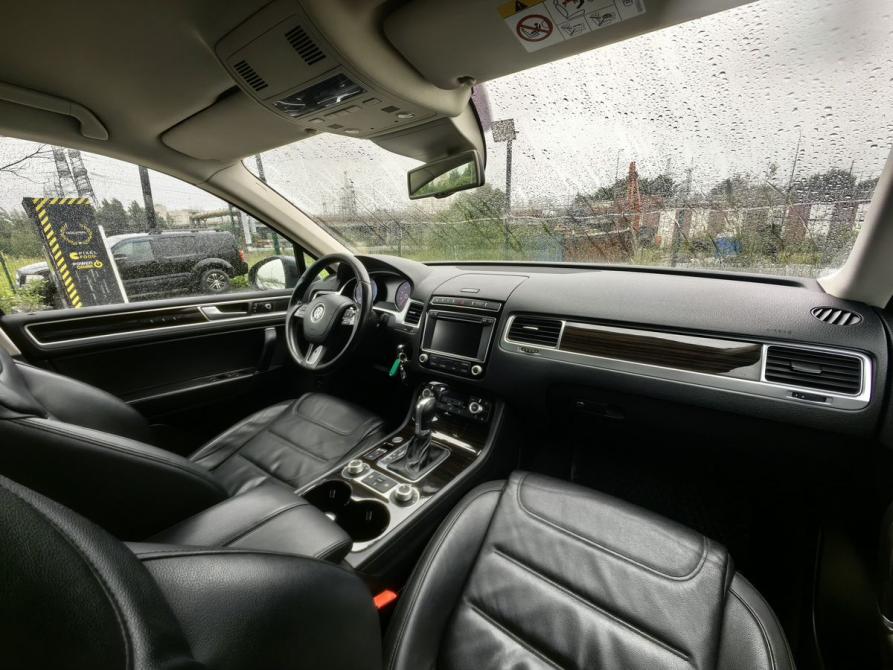 Volkswagen Touareg II Рестайлинг Санкт-Петербург  - изображение 9