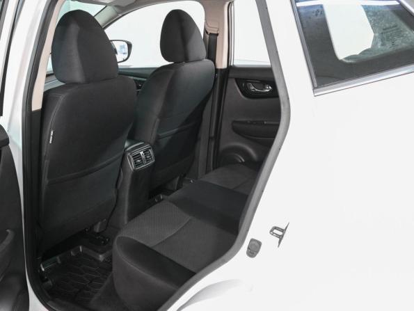 Nissan Qashqai II с пробегом 2018 года, цена 1 829 000 рублей, 69838 км, внедорожник, Автокод Объявления