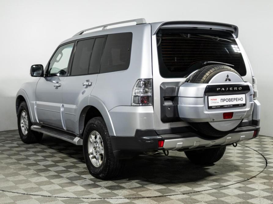 Mitsubishi Pajero IV Санкт-Петербург  - изображение 7