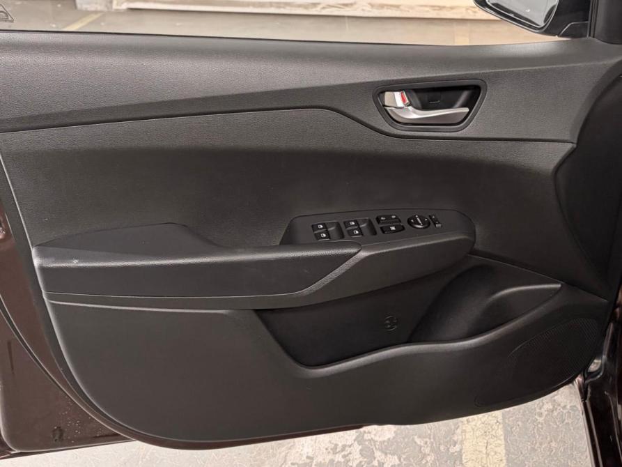Hyundai Solaris II Рестайлинг Екатеринбург  - изображение 12