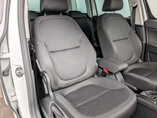 Skoda Yeti I Рестайлинг с пробегом 2017 года, цена 1 890 000 рублей, 78509 км, внедорожник, Автокод Объявления