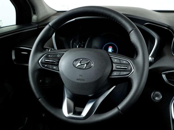 Hyundai Santa Fe IV с пробегом 2018 года, цена 2 398 000 рублей, 191405 км, внедорожник, Автокод Объявления