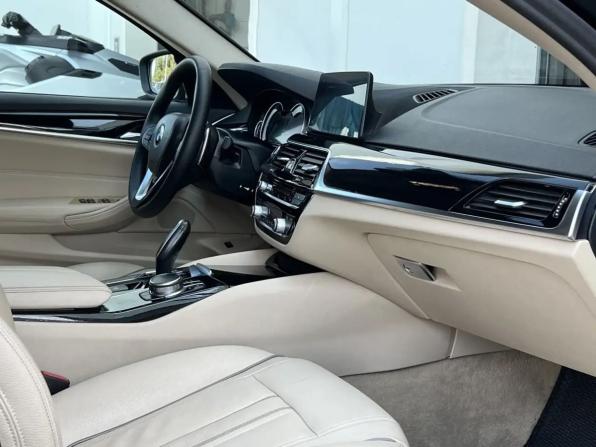 BMW 5 серии VII (G30/G31/G38) с пробегом 2017 года, цена 3 199 000 рублей, 248089 км, седан, Автокод Объявления