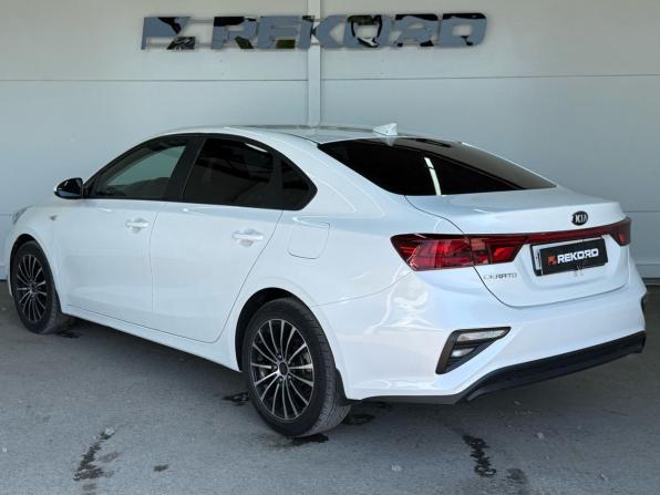 Kia Cerato IV с пробегом 2019 года, цена 1 799 000 рублей, 151000 км, седан, Автокод Объявления