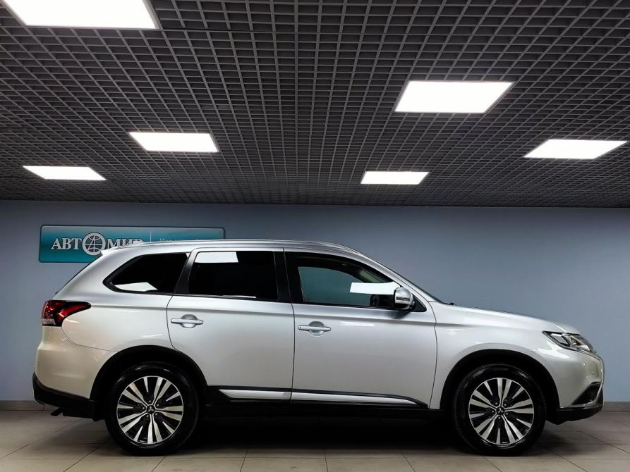 Mitsubishi Outlander III Рестайлинг 3 Москва  - изображение 4