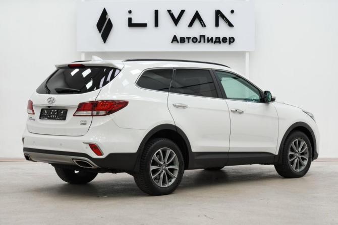 Hyundai Santa Fe III Рестайлинг с пробегом 2017 года, цена 1 469 000 рублей, 90359 км, внедорожник, Автокод Объявления