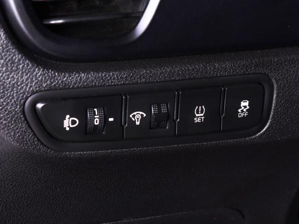 Kia Rio IV Рестайлинг с пробегом 2021 года, цена 1 390 000 рублей, 144500 км, седан, Автокод Объявления