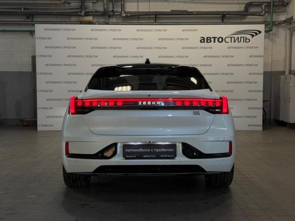 Zeekr 001 I с пробегом 2023 года, цена 5 929 000 рублей, 22955 км, хэтчбек, Автокод Объявления
