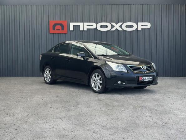 Toyota Avensis III с пробегом 2009 года, цена 997 000 рублей, 272000 км, седан, Автокод Объявления