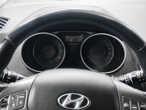 Hyundai ix35 I Рестайлинг с пробегом 2014 года, цена 1 499 900 рублей, 186000 км, внедорожник, Автокод Объявления