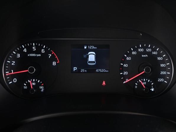 Kia Soul III Рестайлинг с пробегом 2022 года, цена 2 139 000 рублей, 47520 км, хэтчбек, Автокод Объявления