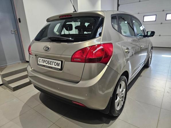 Kia Venga I с пробегом 2013 года, цена 879 000 рублей, 125594 км, минивэн, Автокод Объявления