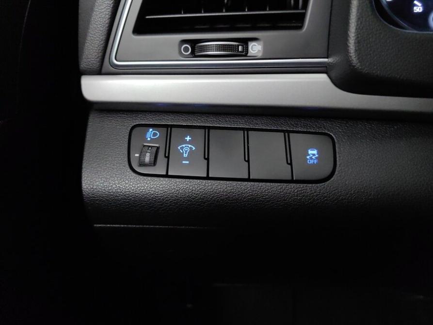 Hyundai Elantra VI (AD) Подольск  - изображение 21