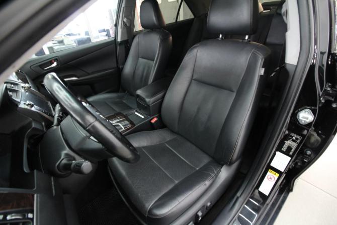 Toyota Camry VII (XV50) Рестайлинг 2 с пробегом 2018 года, цена 2 250 000 рублей, 210000 км, седан, Автокод Объявления