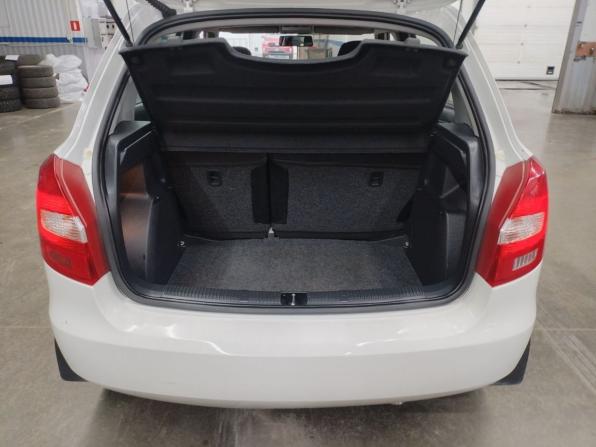 Skoda Fabia II Рестайлинг с пробегом 2013 года, цена 675 200 рублей, 82888 км, хэтчбек, Автокод Объявления