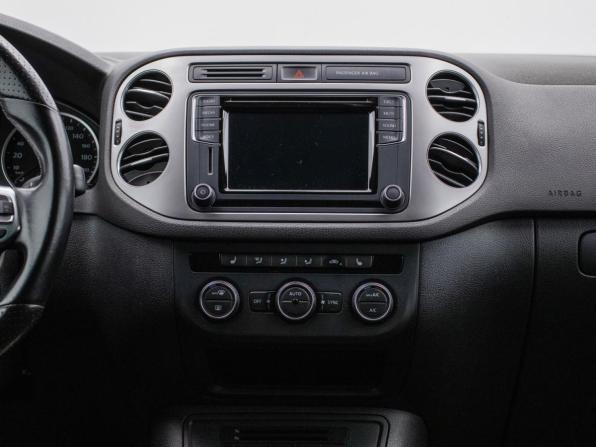 Volkswagen Tiguan I Рестайлинг с пробегом 2016 года, цена 1 760 000 рублей, 106110 км, внедорожник, Автокод Объявления