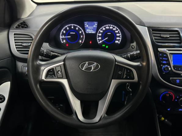 Hyundai Solaris I с пробегом 2011 года, цена 550 000 рублей, 199000 км, хэтчбек, Автокод Объявления