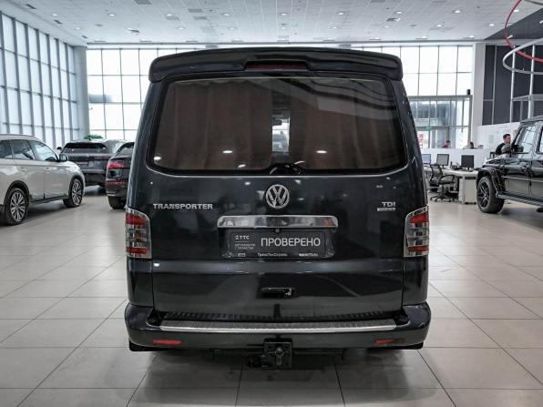 Volkswagen Transporter T5 Рестайлинг с пробегом 2010 года, цена 1 250 000 рублей, 302746 км, минивэн, Автокод Объявления