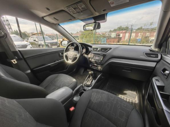 Kia Rio III Рестайлинг с пробегом 2015 года, цена 929 000 рублей, 153000 км, седан, Автокод Объявления