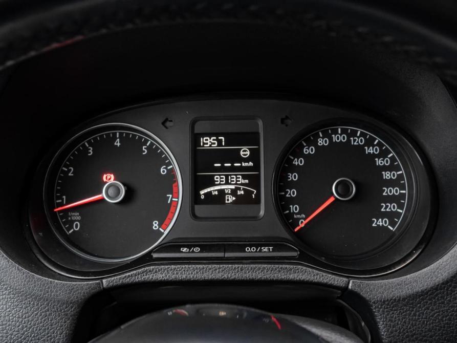 Volkswagen Polo V Рестайлинг Краснодар  - изображение 16